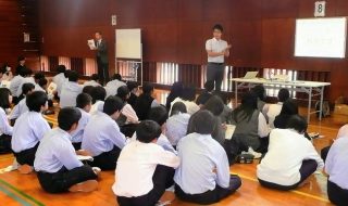 浦安高学力向上へ大挑戦!! 探究ゼミと英語スクール開催