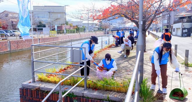 境川クリーンアップ 高校生らが清掃活動