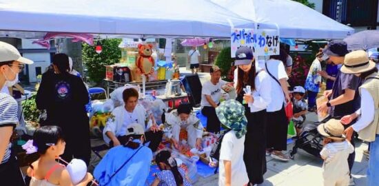 久助稲荷神社大祭 久助縁日やカラオケ大会