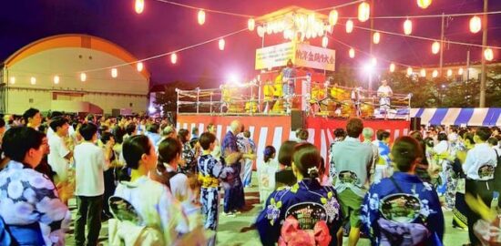 夏の風物詩 浦安市納涼盆踊り大会開催 踊りの輪広がる勇壮な太鼓演奏