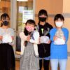 明海小6年生5人が手製マスク 100枚を老人ホームにプレゼント